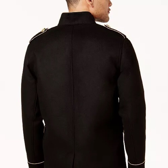 Guess jacket. Used for photo shoots only, a very unique jacket. Men’s size Small - Picture 5 of 5